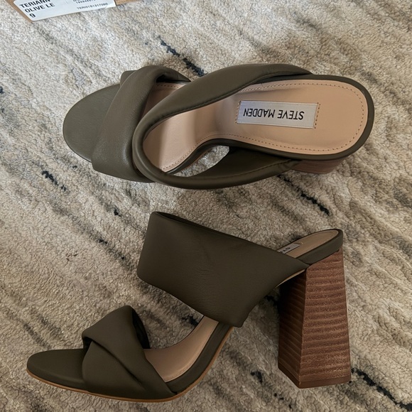 Steve Madden Teriann Womens olive green Leather Square open toe 4" heel sandal 9 - Picture 3 of 9